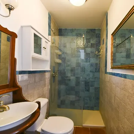 Hospederia De La Corte Casa Rural Con Encanto En La Sierra De *