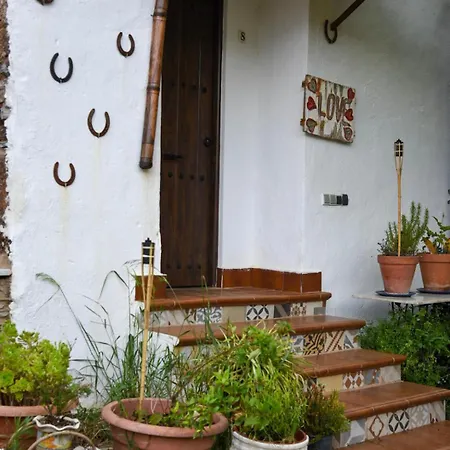 Hospederia De La Corte Casa Rural Con Encanto En La Sierra De Country house *